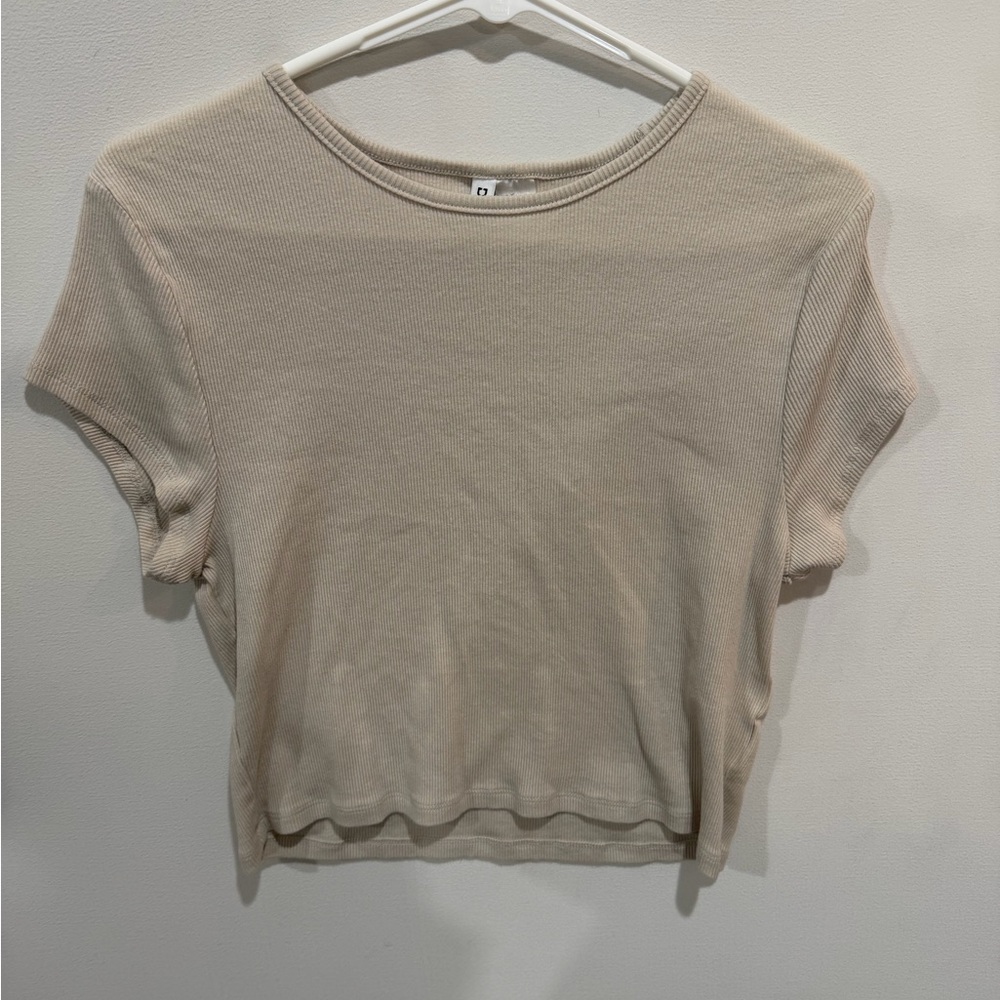H&M Beige Short Sleeve Tee